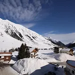 Gampeler Hof Hotel